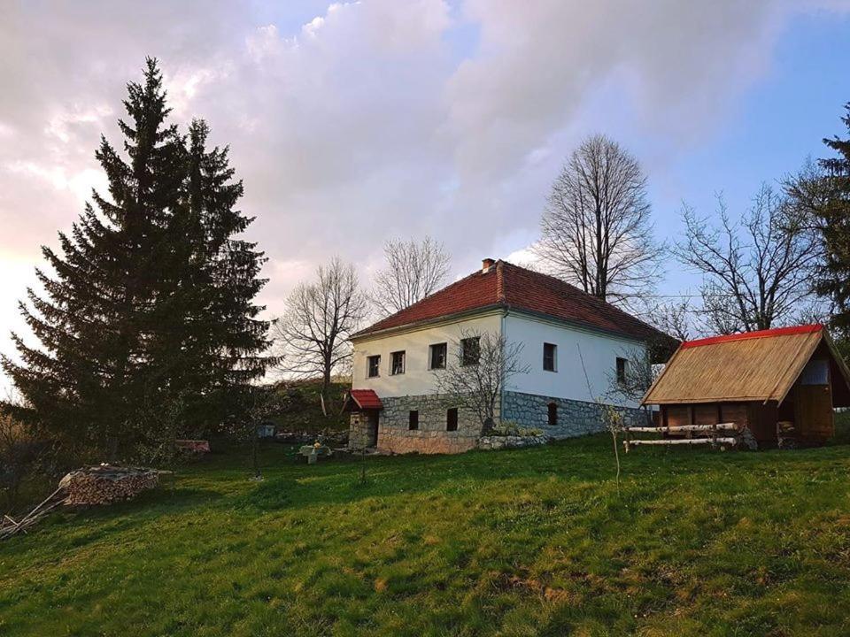 Etno Domacinstvo Saponjic Hotel Nova Varos Exterior photo