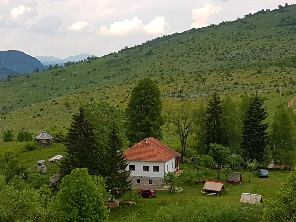 Etno Domacinstvo Saponjic Hotel Nova Varos Exterior photo